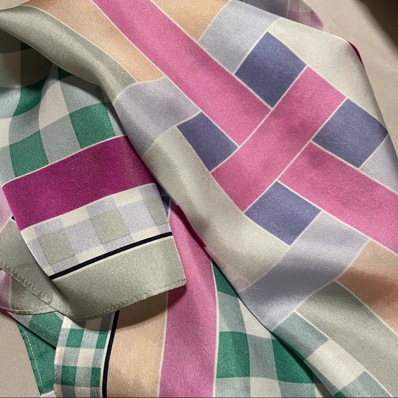 Plaid pastel Ann Taylor pure silk scarf - Picture 5 of 7